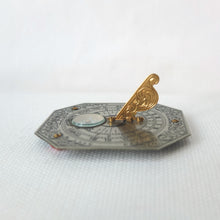 Francis Barker Pocket Sundial Compass c.1932