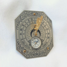 Francis Barker Pocket Sundial Compass c.1932