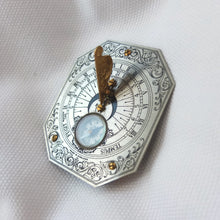 Francis Barker Pocket Sundial Compass c.1932