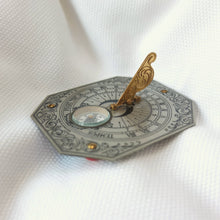 Francis Barker Pocket Sundial Compass c.1932