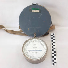 Negretti & Zambra Isothermal Altimeter c.1955