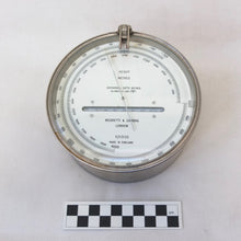 Negretti & Zambra Isothermal Altimeter c.1955