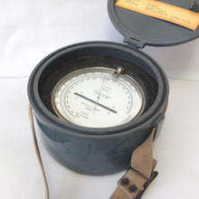 Negretti & Zambra Isothermal Altimeter c.1955